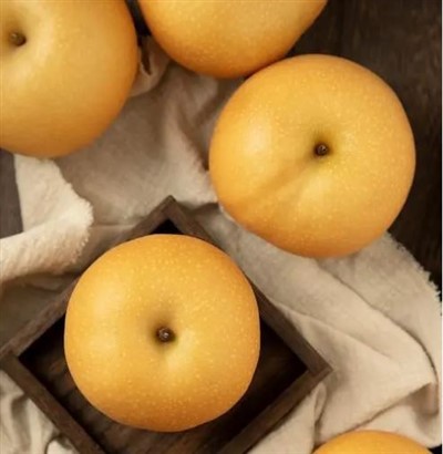 الكمثرى الآسيوية العملاقة